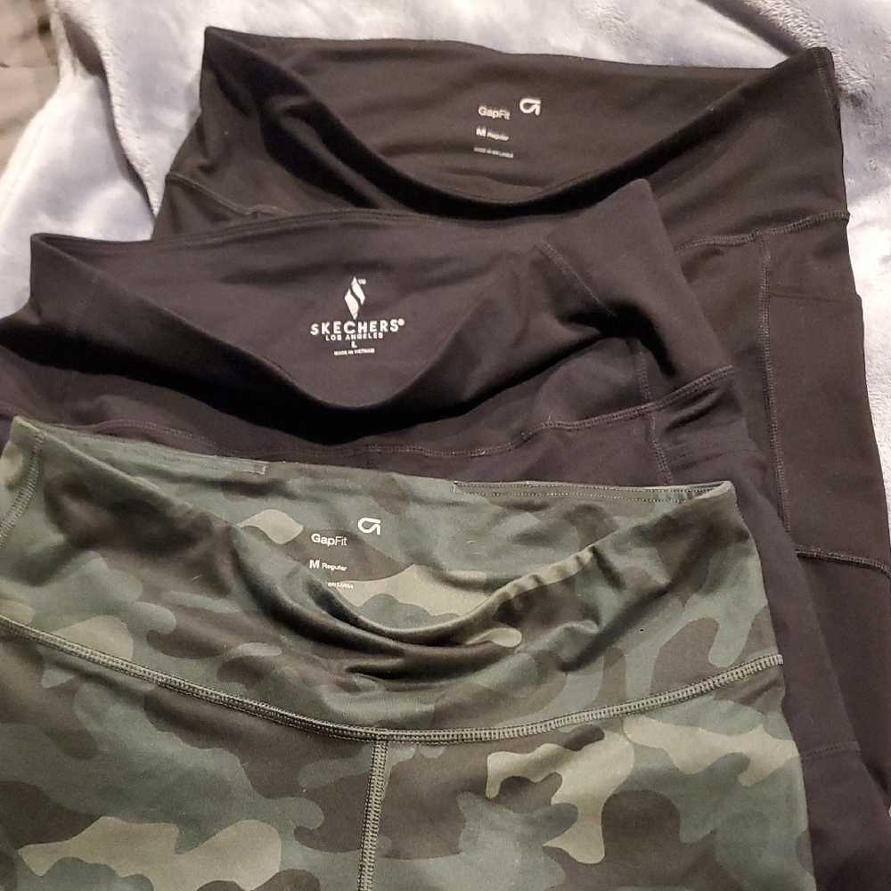 Skechers  and GapFit Black and Green Short Leggings for Active Comfort